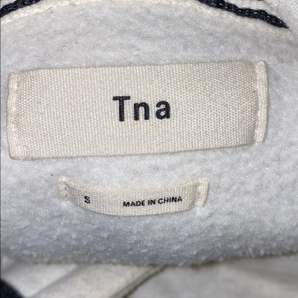 Aritzia/TNA Baltic hoodie - Picture 2 of 3